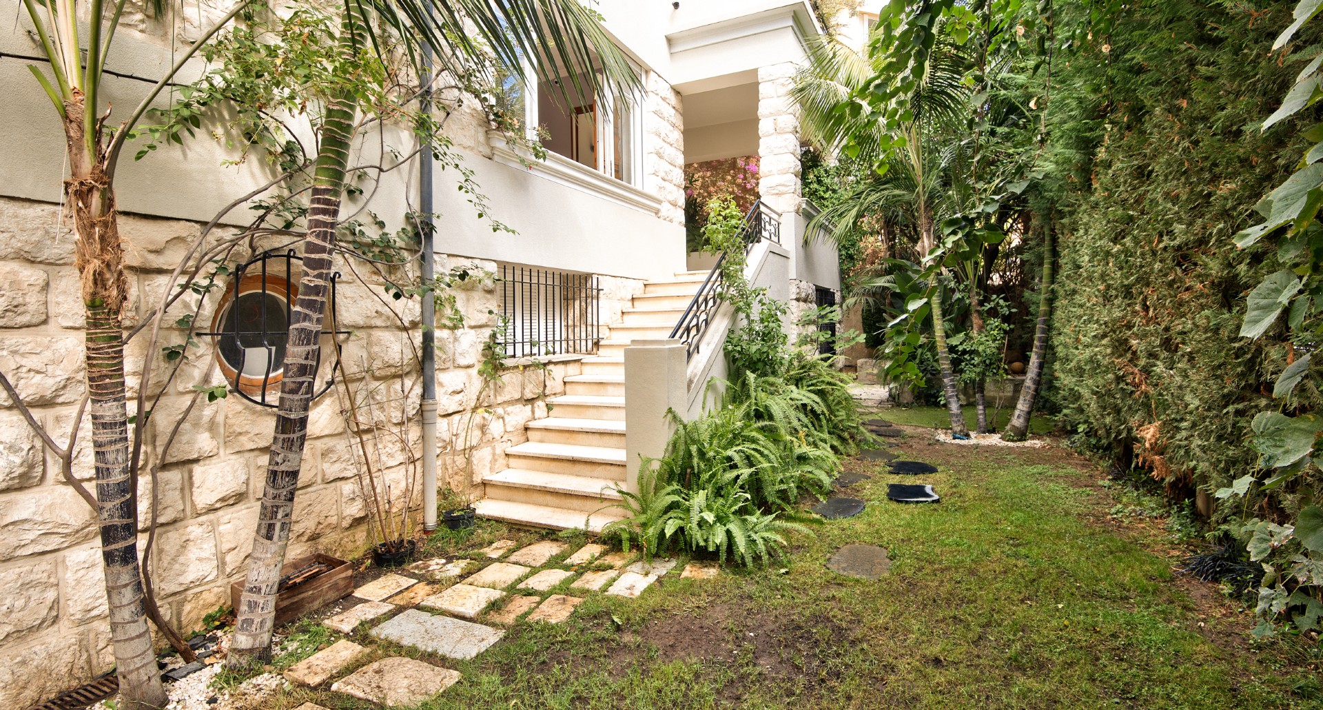 NICE PARC LOUISA VILLA DE 255M² A VENDRE BIEN EXCEPTIONNEL