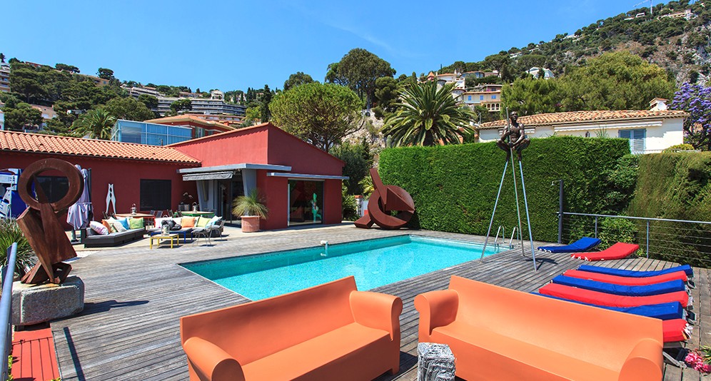 VILLEFRANCHE SUR MER BEAUTIFUL VILLA OVERLOOKING THE BAY OF VILLEFRANCHE AND ST JEAN CAP